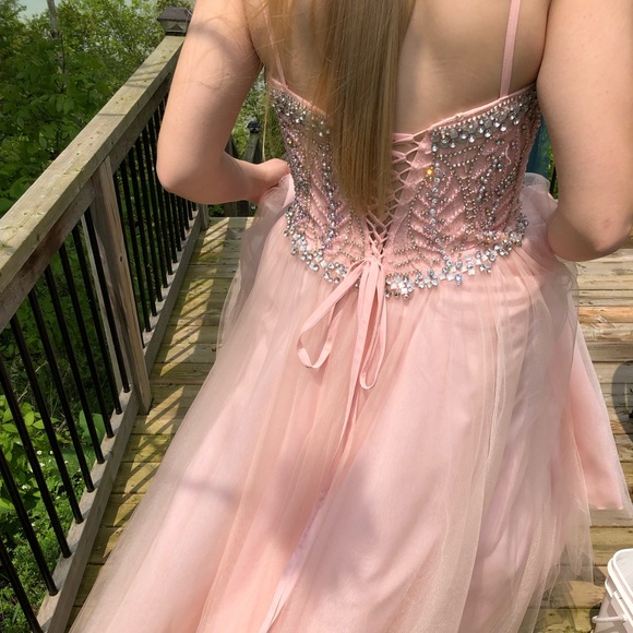 LIGHT PINK PROM/FORMAL GOWN - Picture 2 of 3
